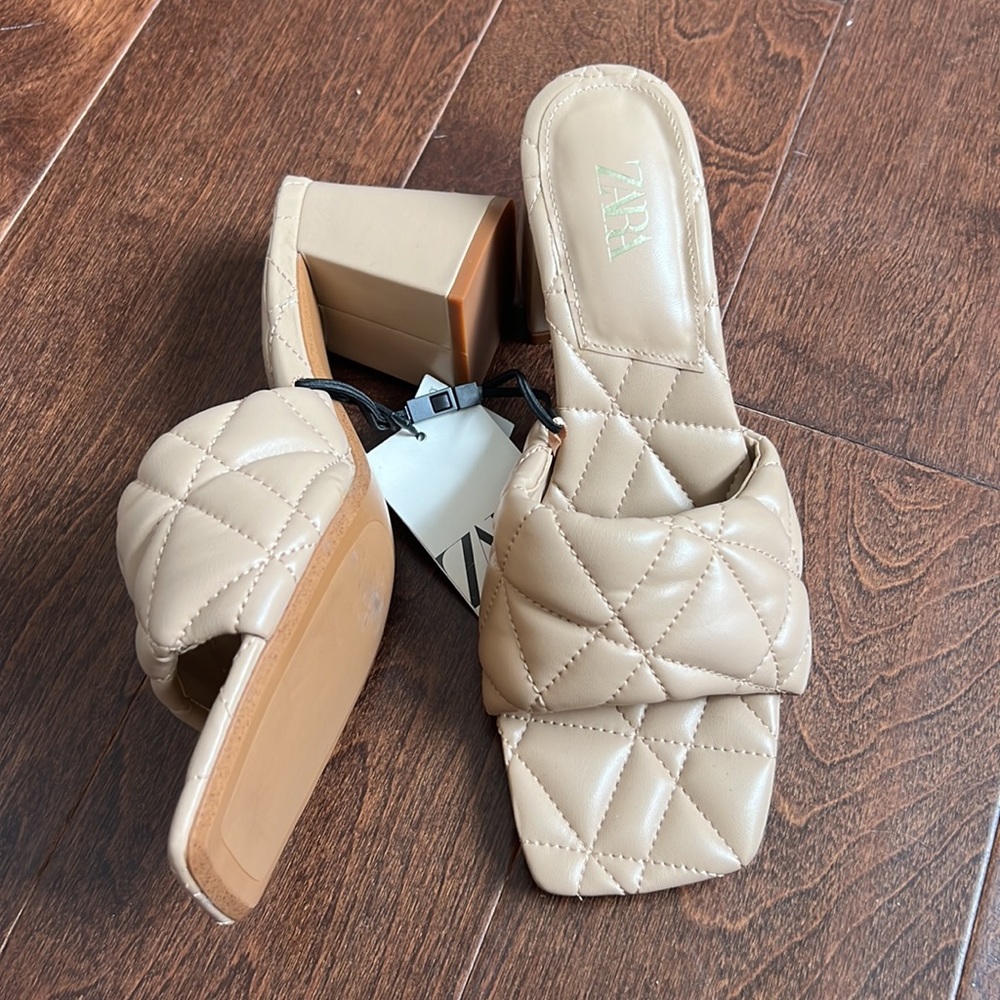 Zara shoes size 38 or US 7.5 - Picture 3 of 4